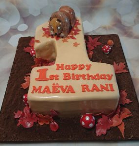 Number one shape brown bear first birthday cake - Tamworth