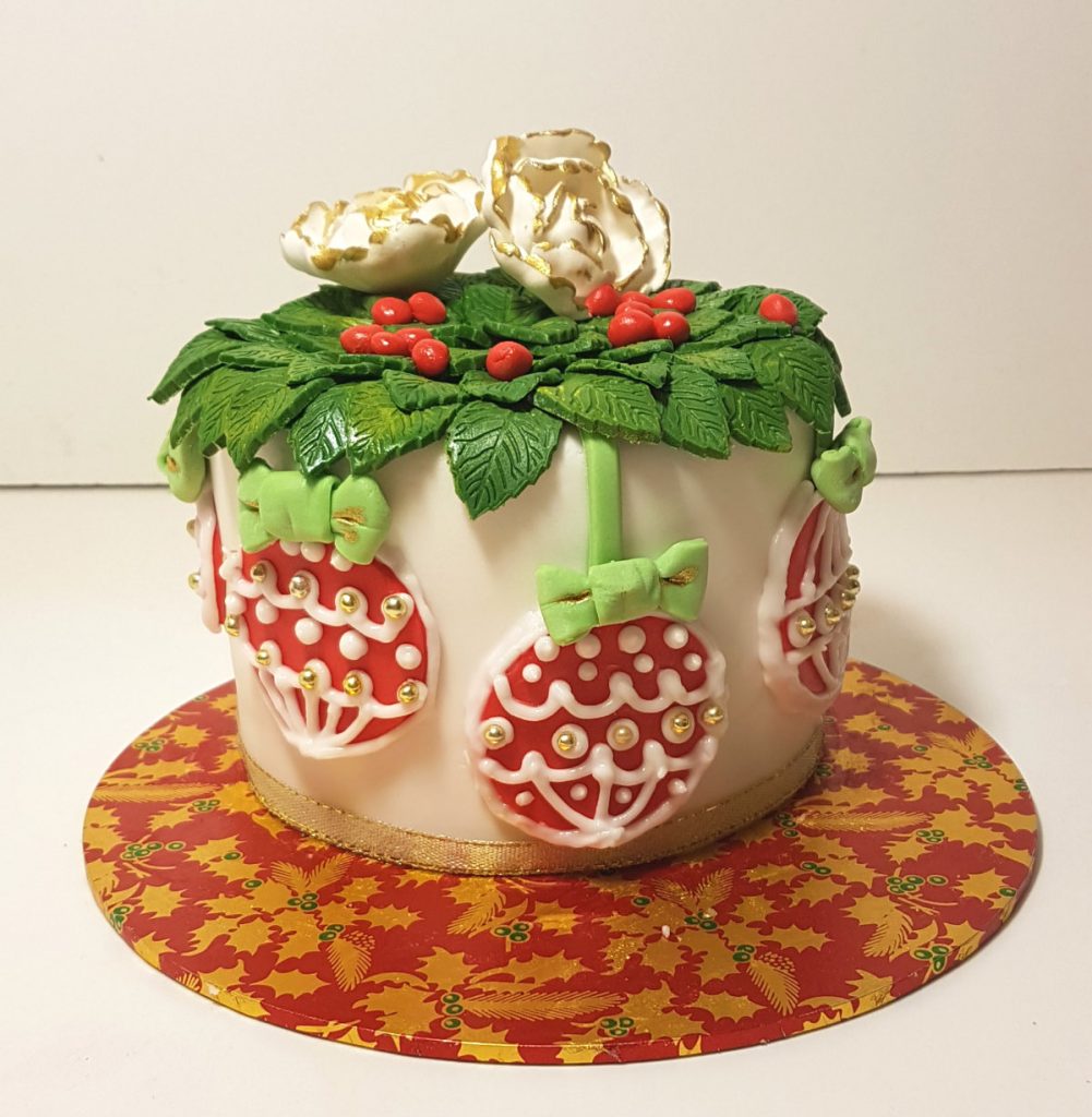 Christmas cake baubles - tamworth