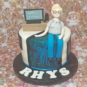 Computer theme birthday cake boy on cake - Tamworth