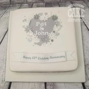 60th wedding anniversary floral cake - Tamworth