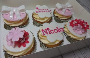 pretty pink floral bow cupcakes - Tamworth