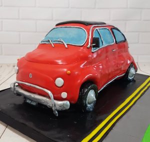 fiat 500 classic car novelty birthday cake - Tamworth