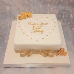 golden anniversary lace heart cake - Tamworth