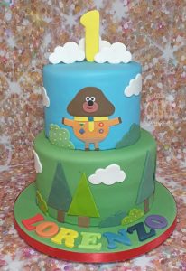 two tier hey duggee birthday cake - tamworth