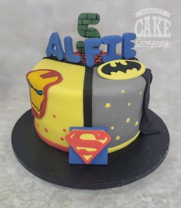 marvel superhero cake - tamworth