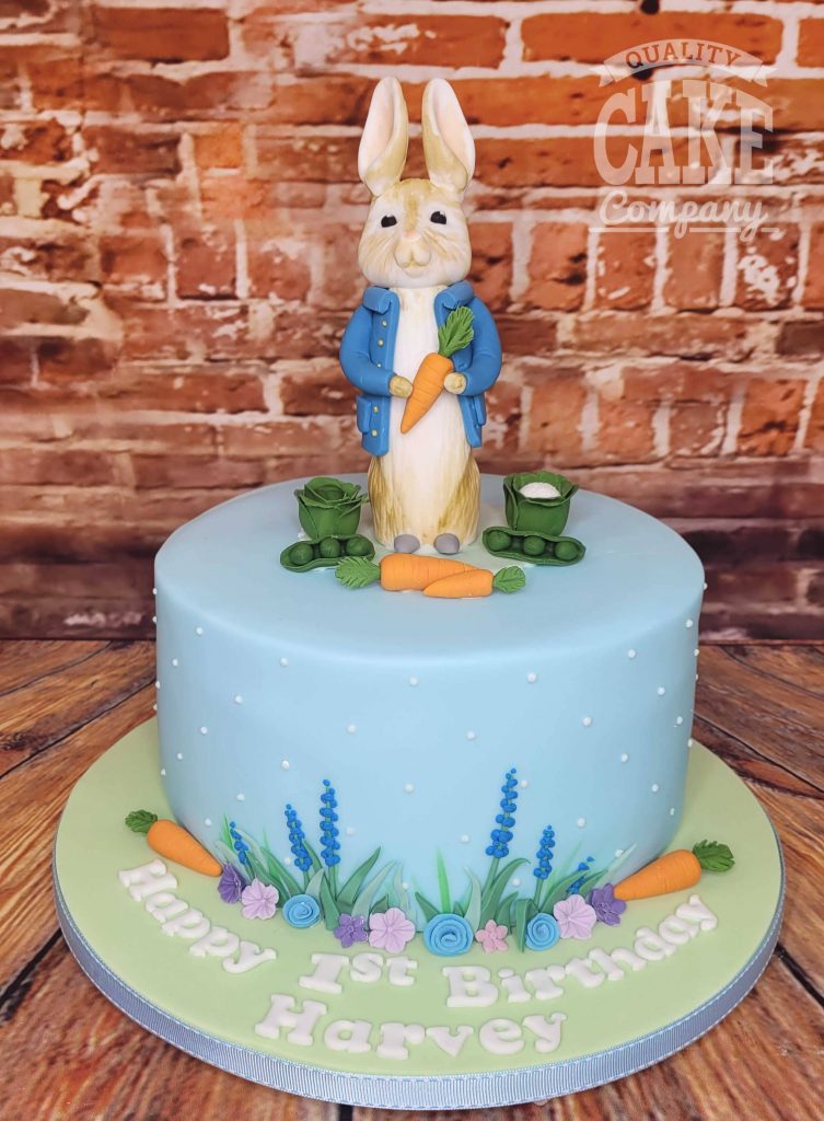 Amazon.com: Rabbit Happy Birthday Cake Topper, Bunny With Carrot Cake Sign  - Baby Shower Party Decor- Cutie Rabbit Cake Decorations for Kids : Grocery  & Gourmet Food