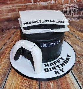 playstation 5 console and controller cake - tamworth