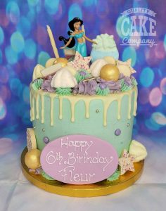 princess jasmine drip cake - Tamworth