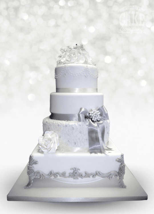 C076 - Elegant Wedding Cake With Silver Sequin Design And Roses