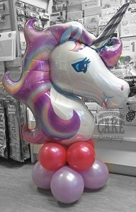 short unicorn balloon stack - Tamworth