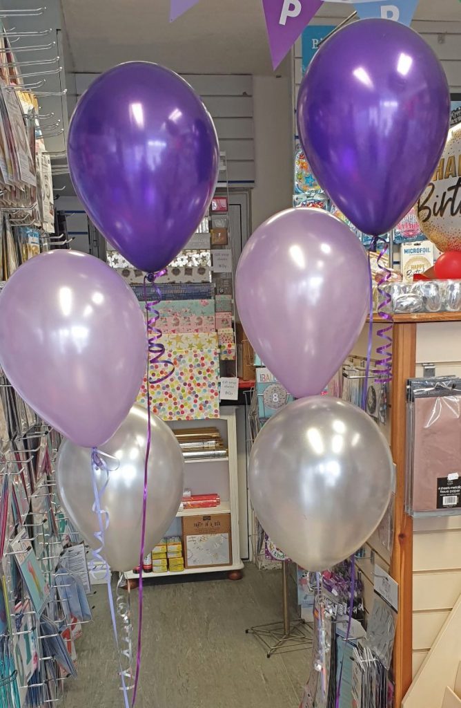 bunches of 3 lilac purple latex balloons- tamworth