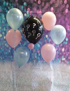 gender reveal balloon and latex bunches - Tamworth