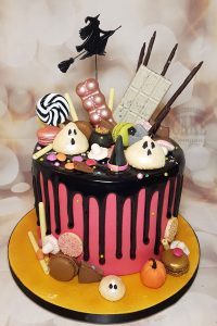halloween drip cake - tamworth