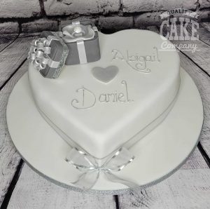 heart shaped engagement cake with ring box - tamworth