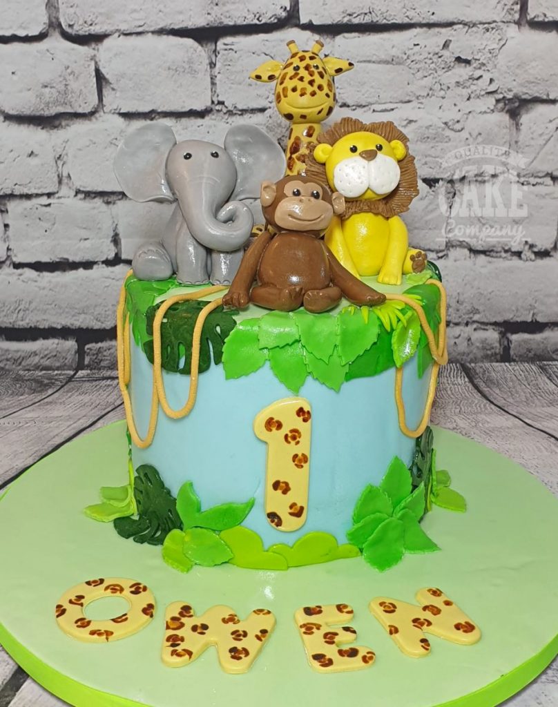jungle animal first birthday cake - Tamworth