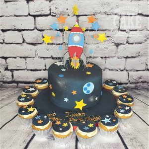 rocket space theme cake and cupcakes - Tamworth