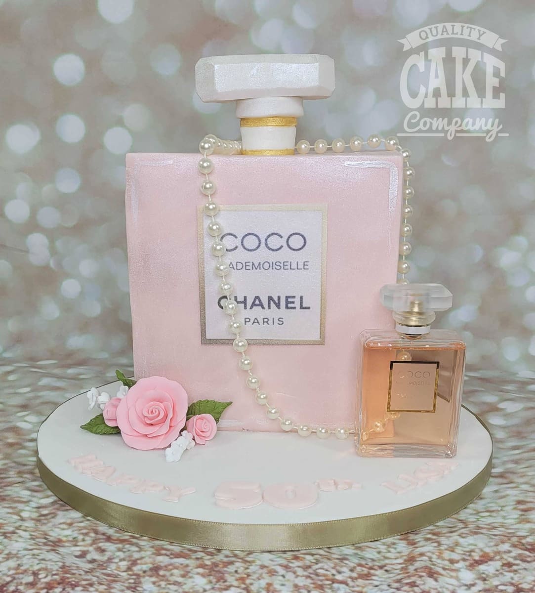 Lee-Ann's Cakery - Perfume inspired cake | Facebook