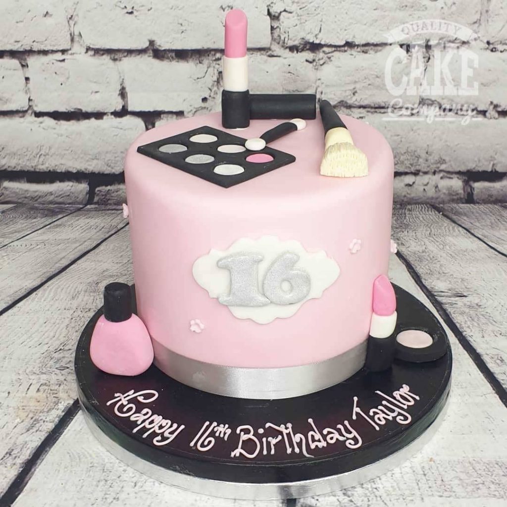funny birthday cakes for girls