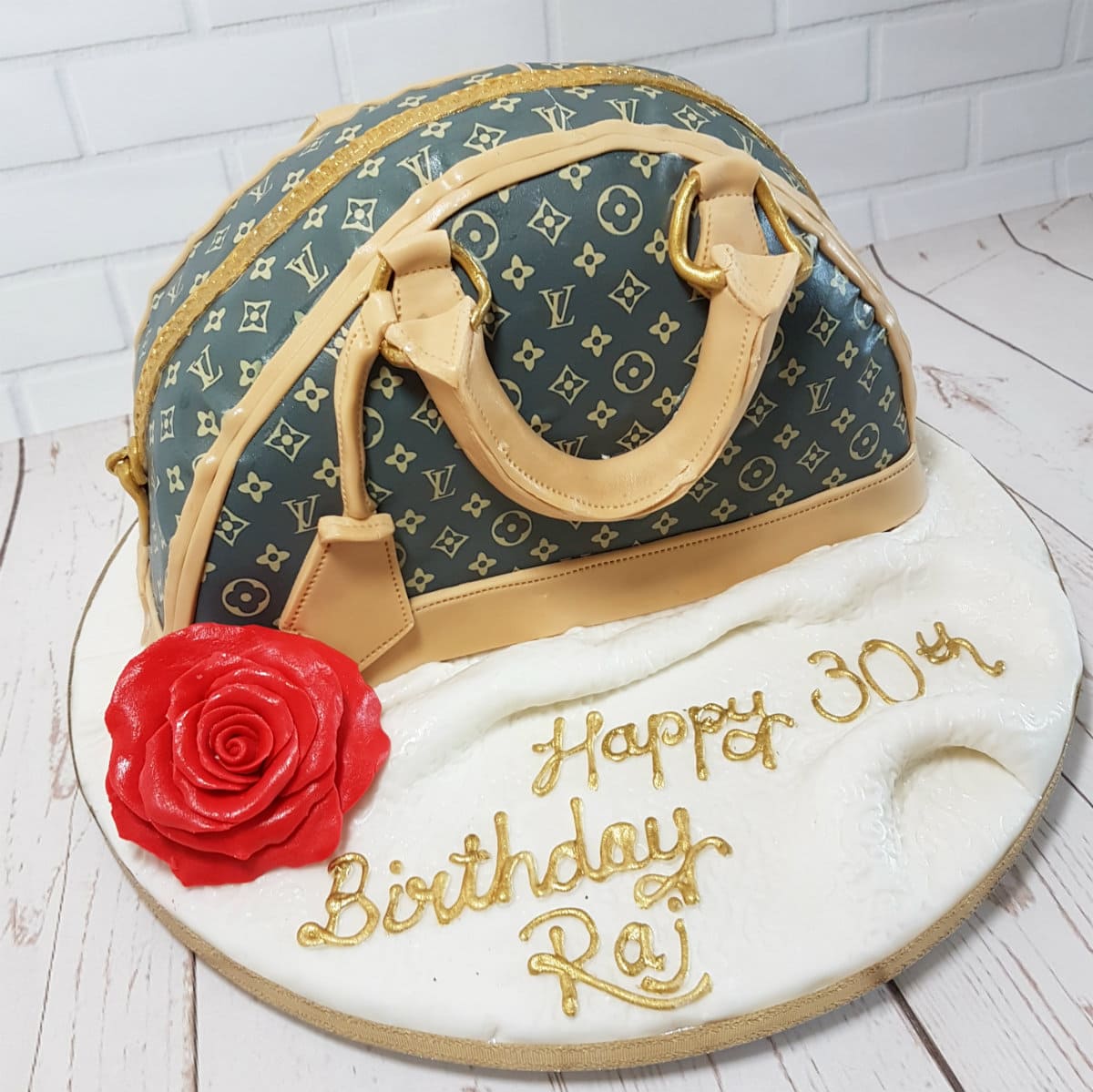 Luis Vuitton Birthday Cake  Elegant birthday cakes, Cupcake cakes,  Celebration cakes