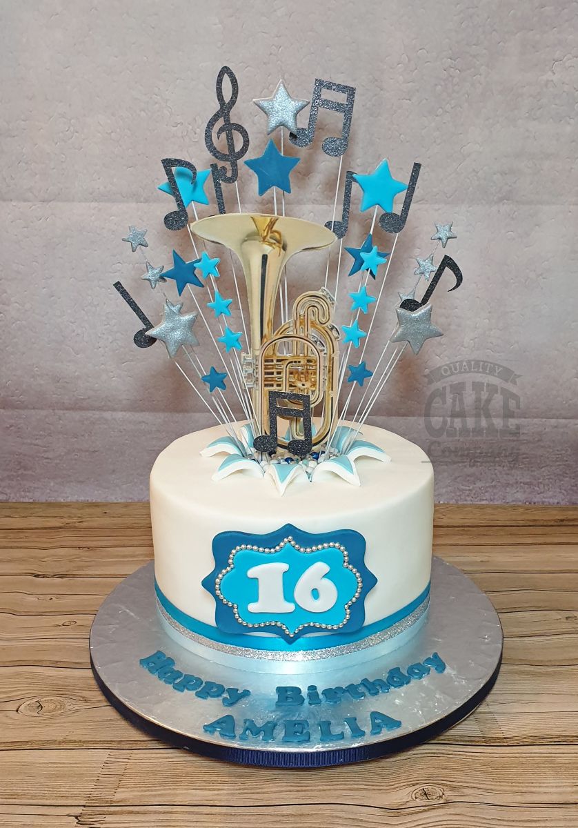 music birthday cakes