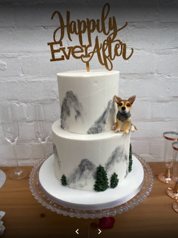 Marbled mountain effect wedding cake