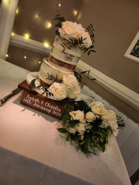 Wedding cake three tiers with flowers
