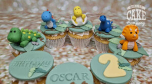 Cute dinosaur birthday cupcakes